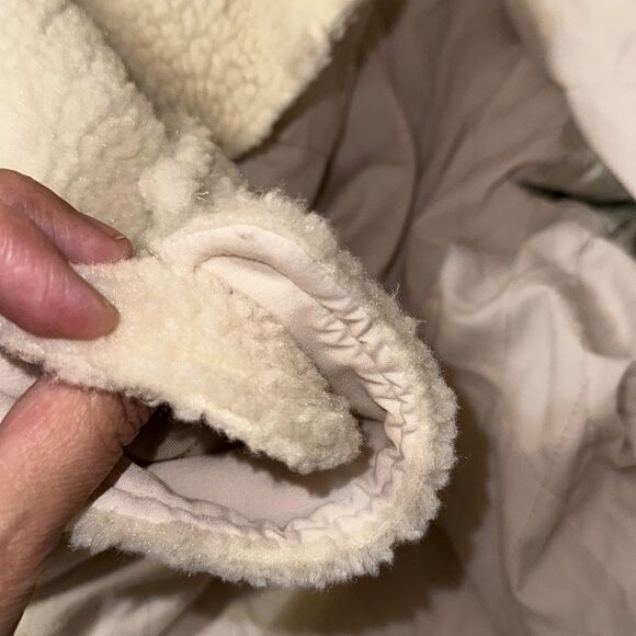 Express XL Ivory Cream Sherpa Teddy Shacket Shirt Jacket - Picture 14 of 14